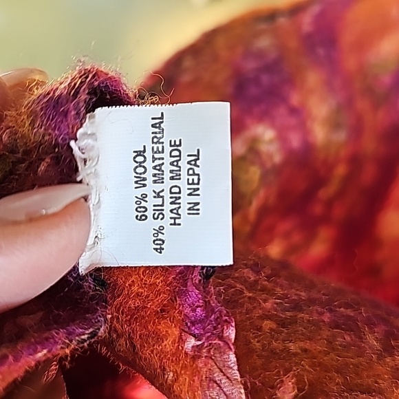 Wool and silk scarf, orange and purple. Soft and lightweight. - Picture 4 of 7